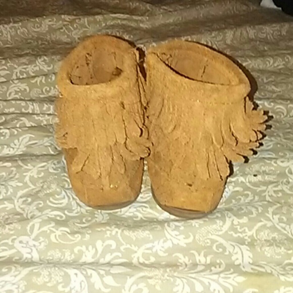 Native American shoes - Picture 3 of 3